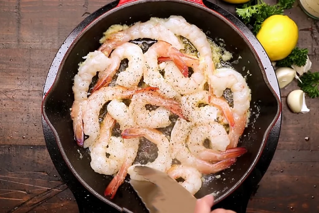 Garlic Butter Shrimp & Asparagus